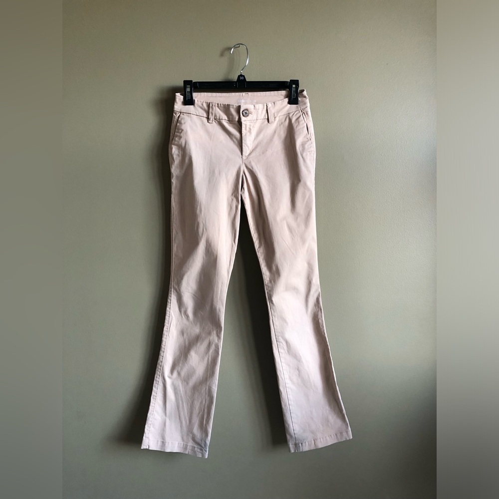 Old Navy Women's Light Khaki boot-cut Cotton pants Size 0